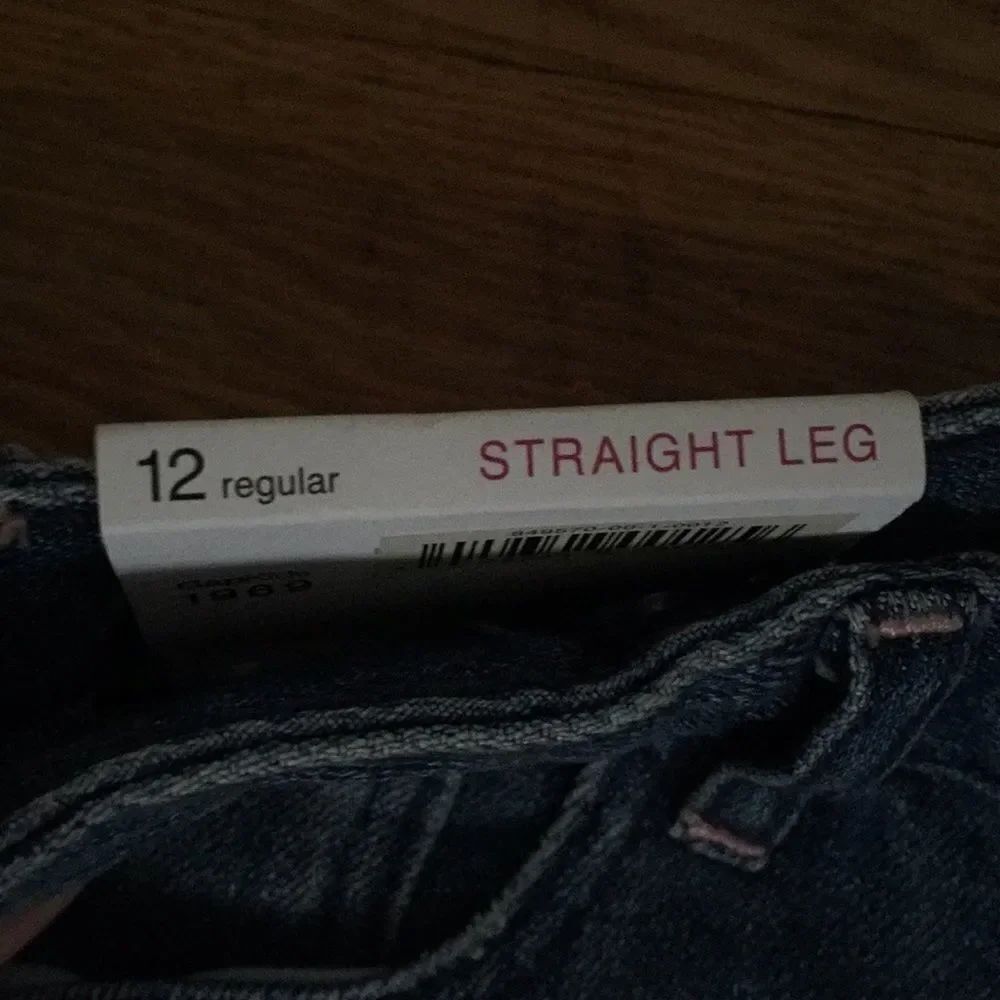 Size 12 Straight Leg Jean Mid Rise - Picture 3 of 3